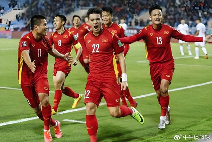 在线登录入口-成都蓉城首次从海牛队引援，俱乐部就捡到宝，能力获赞比卡隆强|深圳新鹏城|席尔瓦|中超|青岛海牛|周定洋_新浪新闻