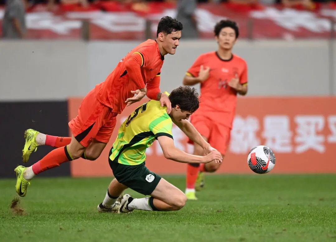 华体会体育官方咱叔的国米-中超本周末开赛  28名新疆球员注册13支球队